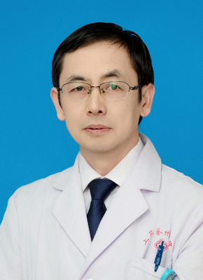 王亮